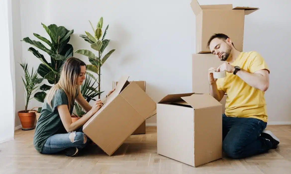 Déménager sans l’aide d’un professionnel vs faire appel à un déménageur : les avantages et les inconvénients à considérer